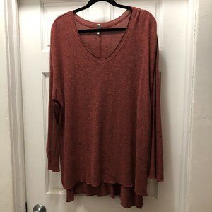 lightweight split-seam tunic v-kneck sweater